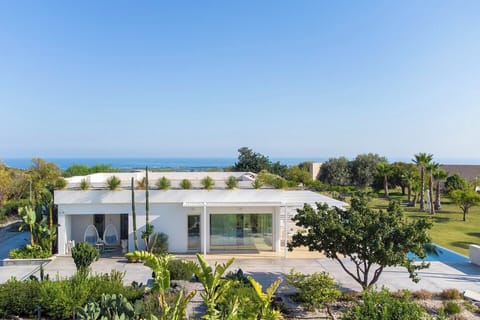Views out to sea...