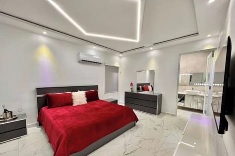 Master bedroom with en suite bathroom