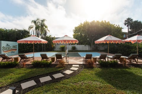 Play hard. Lounge Harder. Private pickleball court with 8-ft wall ball wall, shaded sideline loungers & throwback umbrellas. A sun-soaked space to rally, relax & recharge between games.