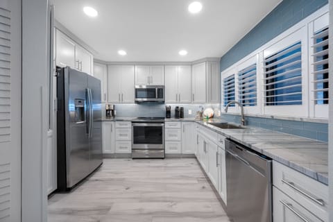 Beautifully remodeled Kitchen