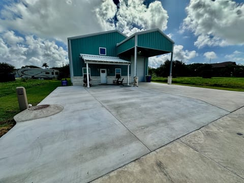 1 Last Cast street view-new driveway added on for more parking