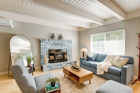 Pollock Pines Vacation Rental | 3BR | 2.5BA | 1,292 Sq Ft | Stairs Required