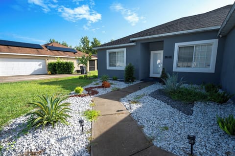 Easy, no-step entry - perfect for strollers, luggage, and accessibility.