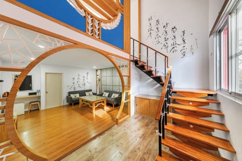 Superior family room | Blackout drapes, soundproofing, WiFi (free), bed sheets