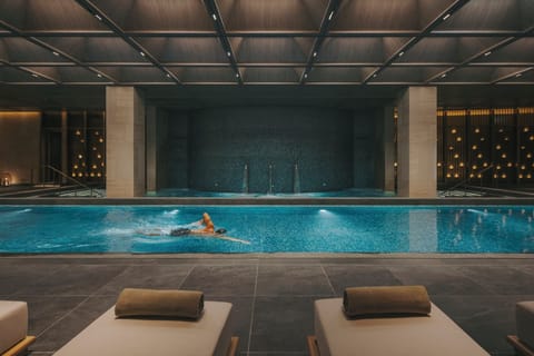 Exercise/lap pool