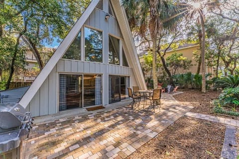 Beautiful and Unique Home Near the Beach!