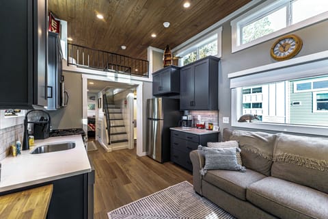 1 Bed/ 1 Bath Bunkhouse w/ Loft -Pet Friendly, Sleeps 6 | Living area | 50-inch Smart TV with digital channels, streaming services