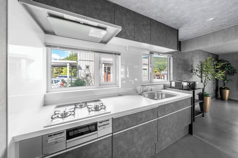 Fridge, microwave, stovetop, toaster
