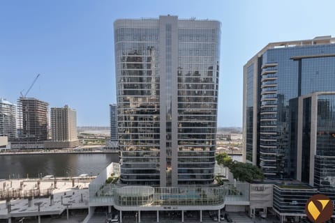 Luxury Apartment, Balcony, Canal View | Egyptian cotton sheets, premium bedding, in-room safe