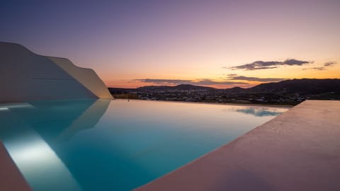 Private pool - Veranda