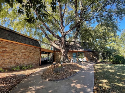 Walkway to our beatiful home! Mature trees and incredible setting!