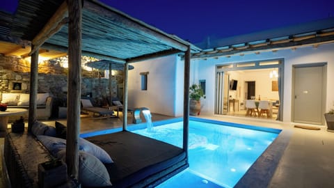 Private pool - Veranda