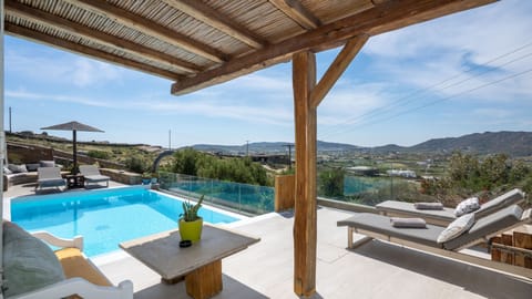 Private pool - Veranda