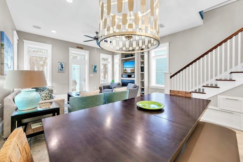 Open Concept Living/Dining Room