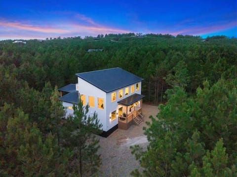 Nature wraps around you here. Wake to sunlight filtering through the trees, and end your day beneath a sky full of stars.