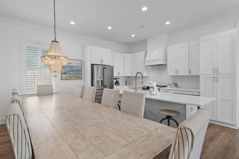 19BlueSurfLane_27_web