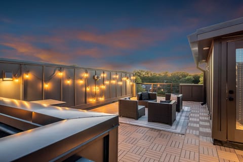 Private rooftop deck