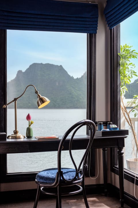 In-room safe, desk, laptop workspace, iron/ironing board