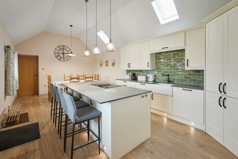The Byres, Dipton - Host & Stay
