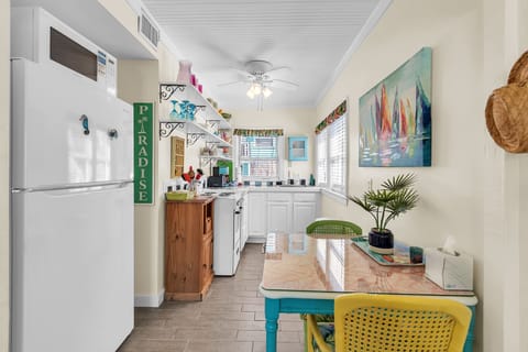 Kitchen/Dining Table - Lower Level