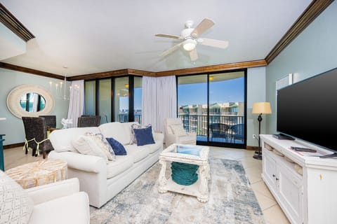 Phoenix on the Bay 1527, Orange Beach, Alabama, bay view, 2 bedroom condominium on the 5th floor