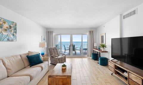 Condo, Multiple Beds (Sandy Key 616) | Living area