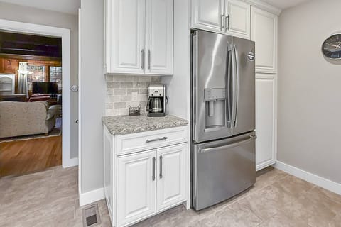 We know how much our guests love their coffee.  A Keurig machine will also be there by the time you arrive.