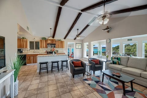 Open floor plan + deck access