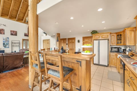 Henrys Reel Retreat ~