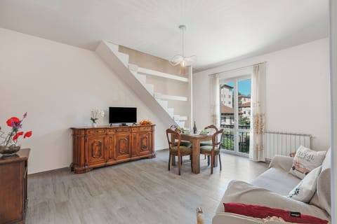 Living and dining room