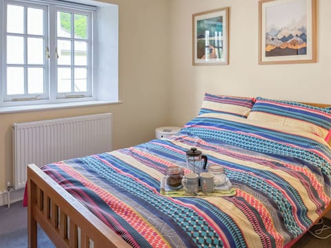 Double bedroom | Bluebell Cottage, South Brent
