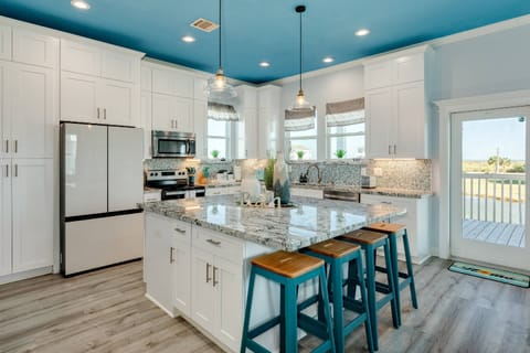 Fully stocked kitchen