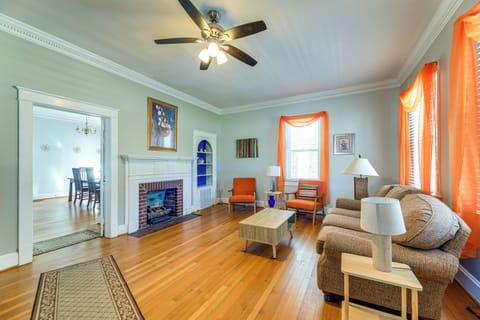 New Bern Vacation Rental | 4BR | 2.5BA | 4 Steps to Enter | 2,400 Sq Ft