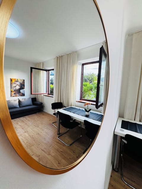 Basic Apartment | Iron/ironing board