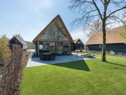 Bungalow | Exterior