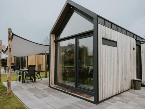 House | Outdoor dining