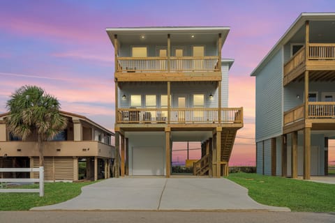 Beautiful home with two spacious covered porches to enjoy the views of the ocean.