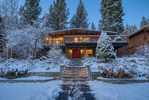 Exterior view for rustic cabin