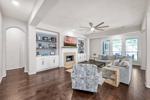 Spacious living area