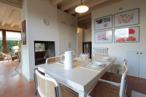 Autumn, Kitchen, Spring, Summer