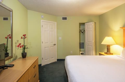 Unit with King Bed
