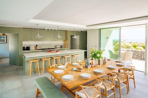 Ground floor: Dining area with seating for ten guests