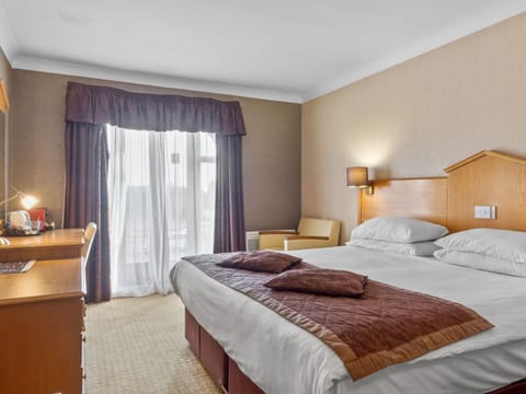 Standard Plus Room with Juliet Balcony | Desk, laptop workspace, iron/ironing board, free WiFi