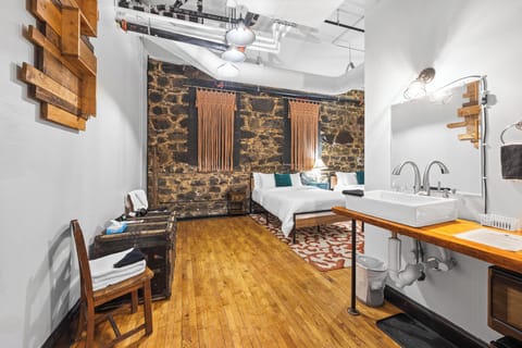 Deluxe Room, 2 Queen Beds, Shared Bathroom | Iron/ironing board, free WiFi, bed sheets