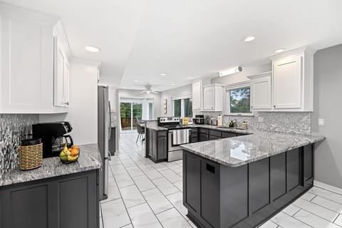 Fully Equipped Kitchen | Stainless Steel Appliances | Granite Counters