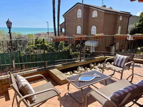 Apartment | Balcony