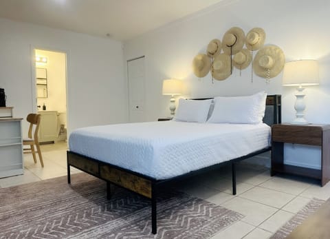Queen Bed