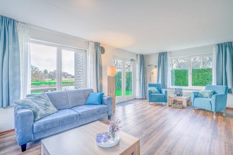 House | Living room