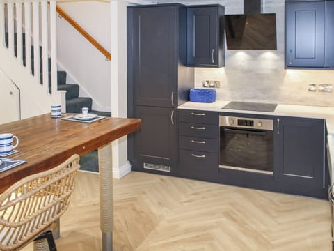 Kitchen/diner | The Mill - Cornish Hamlet, Falmouth