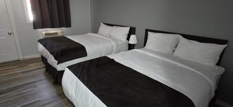 Standard Double Room | WiFi (free)